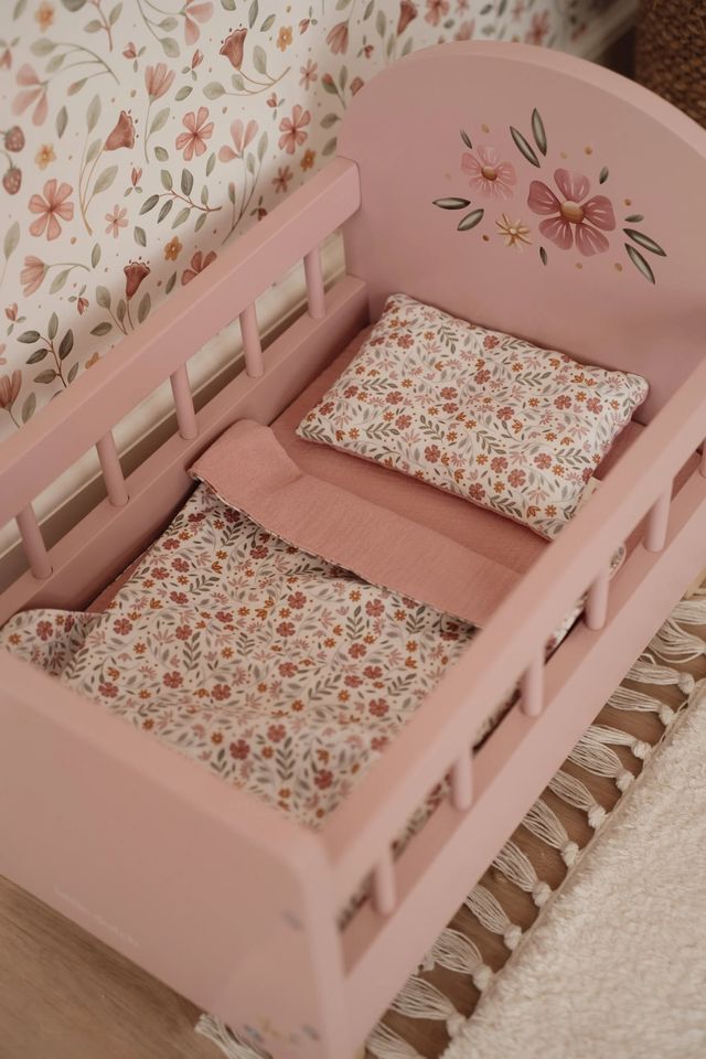 Lettino per bambole in legno Little Dutch